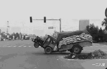 |“实习女同事每天都来我办公室请教问题！我真有些体力不支”，哈哈哈