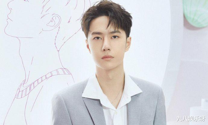 杨紫|王一博是如何把握流量的?再次献唱,蓝V带头转发,深受官媒青睐