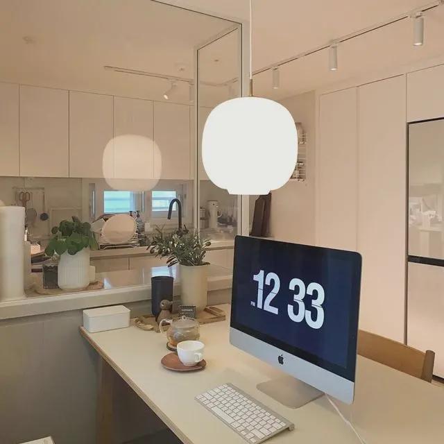 96平住一家三口，家居布置得简单唯美，生活过得别提多精致了