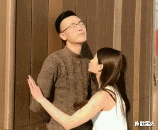 神武星人|“我怀疑这位前租户是一位富婆,有没有专业人士,帮我确定一下!”哈哈哈