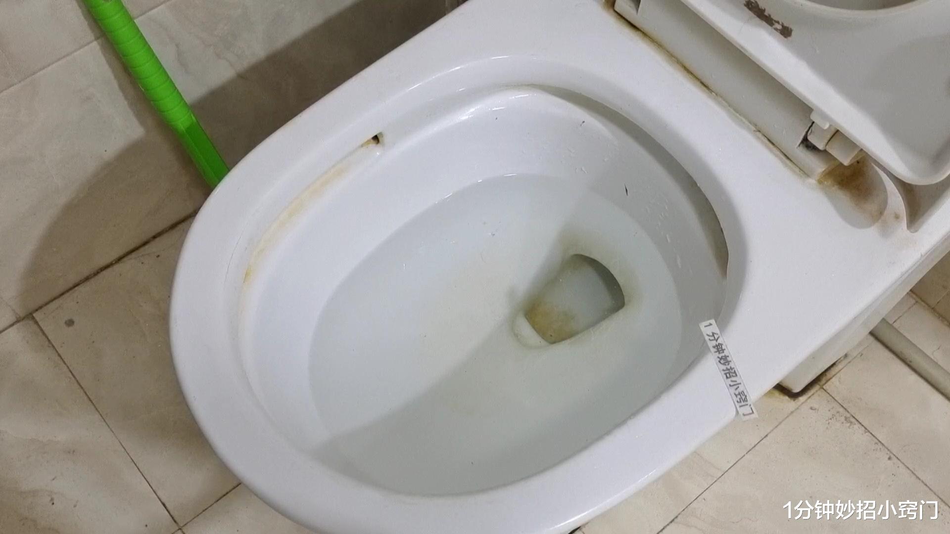 无论马桶怎么堵,师傅教你这种很少人用过的方法,一疏就通