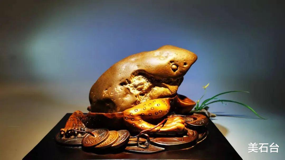 奇石|2022年，买底座送奇石，让石友少交学费，收藏物美价廉的好石头