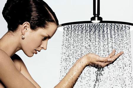 运动|不管男女，洗澡时尽量别做这4件事！