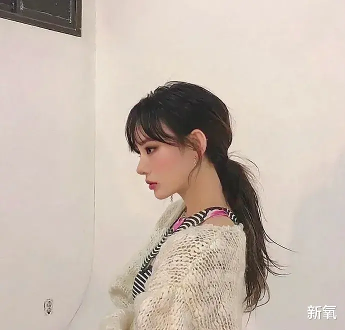 整形|一个抬眸就涨粉200万，她的恶女颜早已预定年度新晋整形模板了？