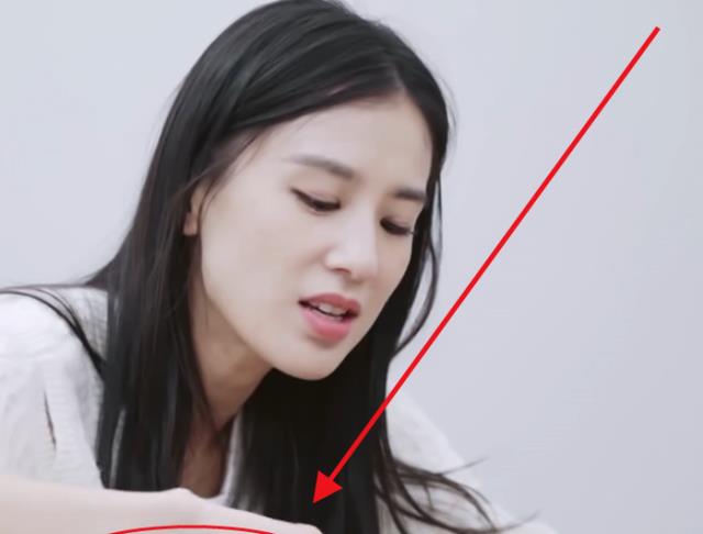 韩东君|杨子爆料黄圣依爱网购,准备一个仓库都不够,有钱人的生活不一样