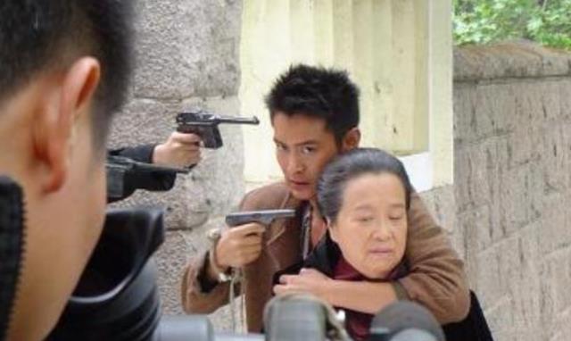 王媛可|他是容嬷嬷的“儿子”，出道15年无人认识，媳妇却“人尽皆知”