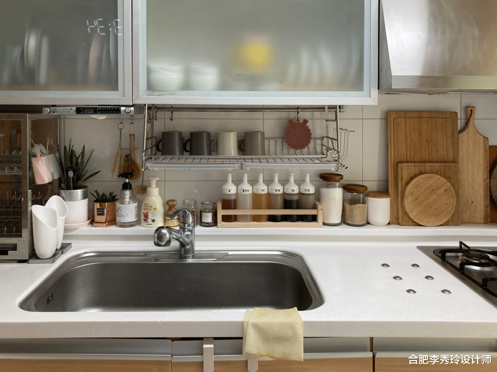 |同样是100㎡左右，她家客厅不放电视，阳台多功能设计，好住多了