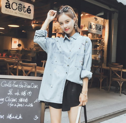 时尚风行派|想把普通衬衫穿出高级感？学会这几种方法，轻松get赫本同款优雅风