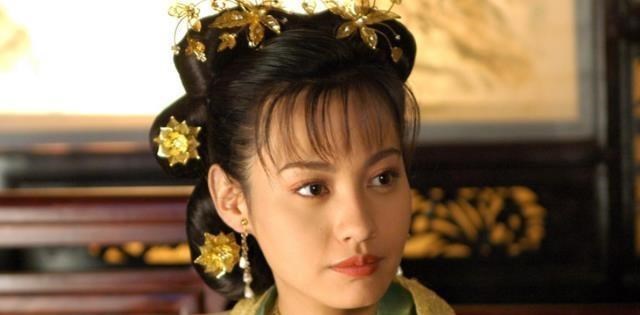 杨雪|杨雪女儿“开挂式”成长，完美躲过父亲基因，这脸被天使亲吻过吗