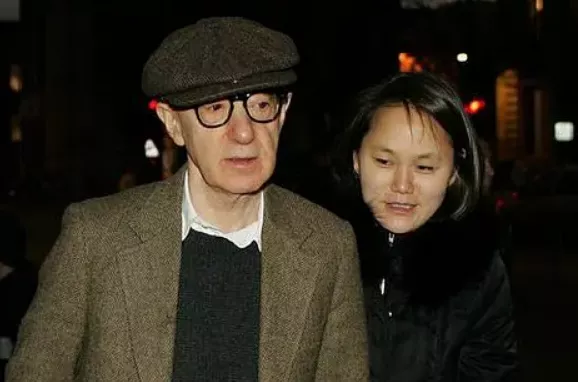 豪门|他导演的电影，夫妻双双出轨是标配