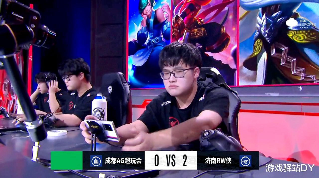 rw战队|王者荣耀：AG季后赛一轮游，RW侠4: 1战胜AG，小夜真大腿