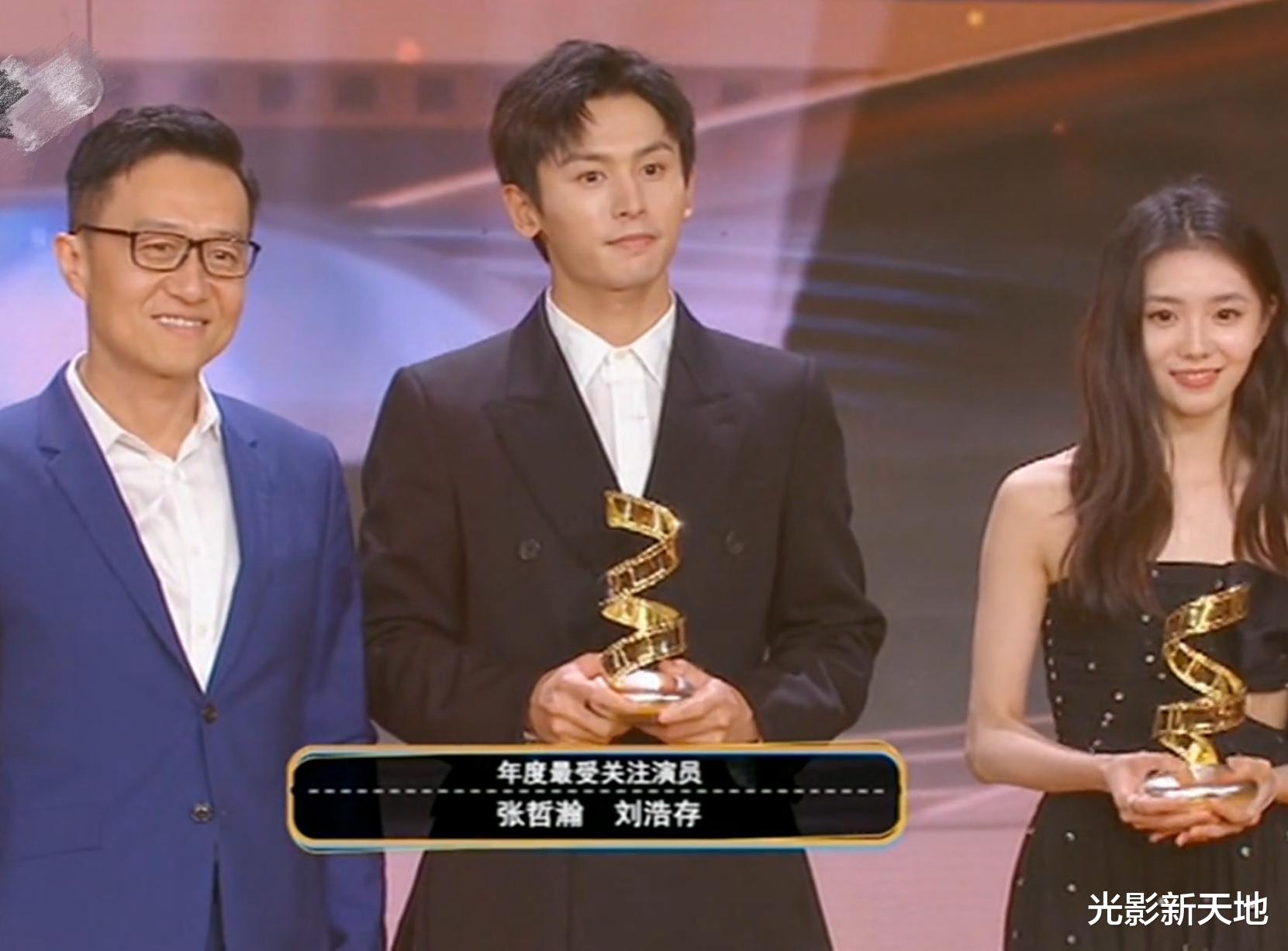 贾玲|电影之夜：奖项分猪肉，张哲瀚获奖无说服力，贾玲状态令人担忧