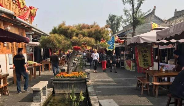陕西 陕西耗资3.4亿建造的景区，未经批示就“私自”建设，现已被拆除