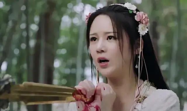 范上官|藏了两年，新版小昭终于曝光，王晶夸内地最灵气，是…是吗？