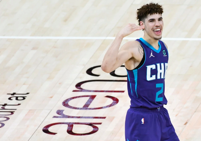 湖人队|交易哈雷尔，交易波普！湖人要疯了