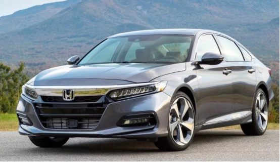 涡轮增压|1.5T和2.0L发动机谁更强，装机表现一对比，你大爷还是你大爷！