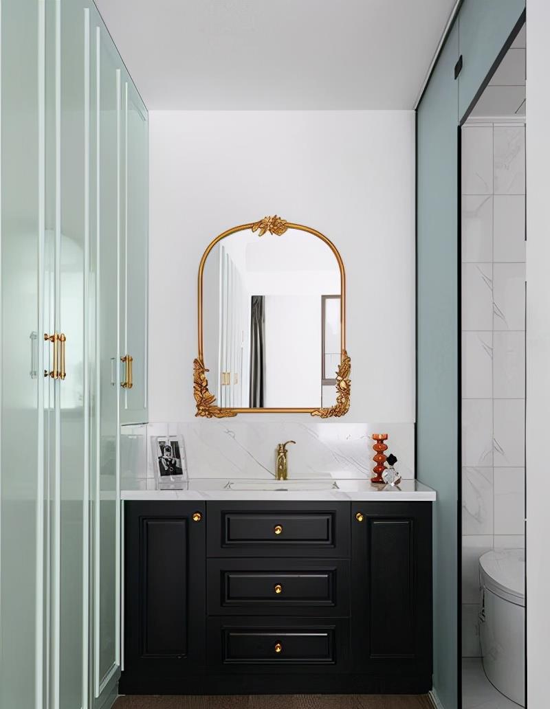 玩偶|入户门正对着卫生间怎么办？学会5种改造方法，轻松解决这些缺陷