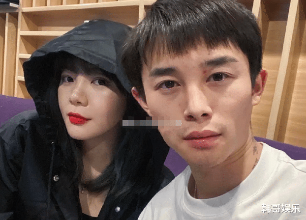 |辛巴父母结婚照片被曝光，半阳回应与小宝分手，出g与否不重要了