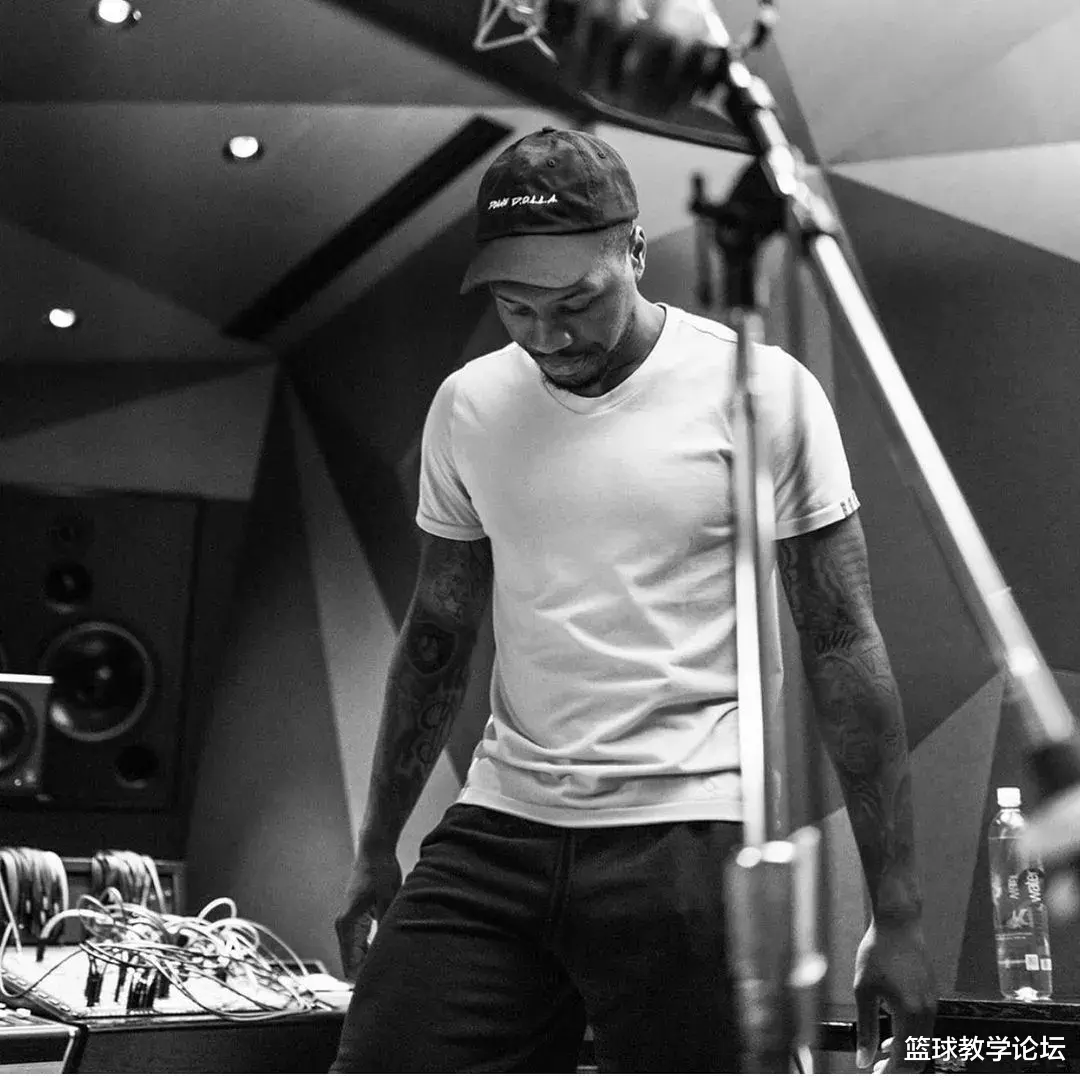 勇士隊(duì)|槍殺+新冠+癌癥！一年老了15歲的他，再次絕殺勇士和庫(kù)里