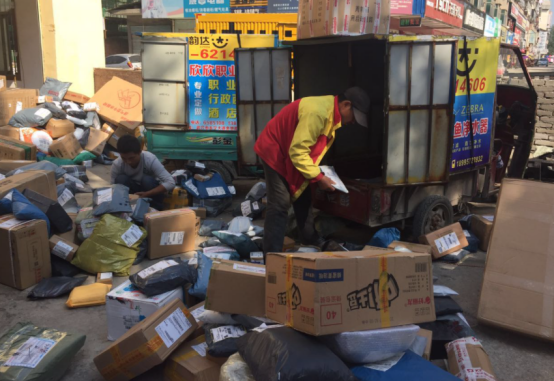 甲状腺癌|41岁快递员确诊甲状腺癌，医生叹息：“1黄”吃一口等于10斤咸菜，趁早扔掉