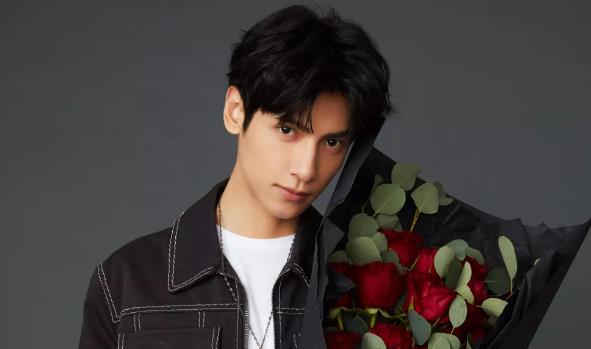 二师姐的花事心情 罗云熙伤情不严重，脸部淤青流血，可能需要打麻药缝合处理