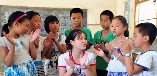 依科育儿吧|体制内快要成“女儿国”了,年轻男性根本没几个,3个原因很现实