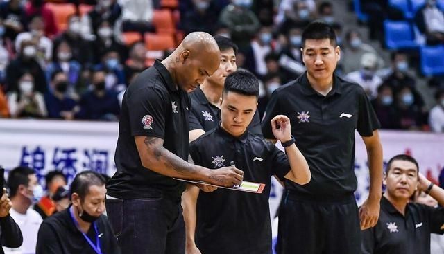 宓孤林|马布里帅位无忧，北控提出新目标，能否有新人出现是关键