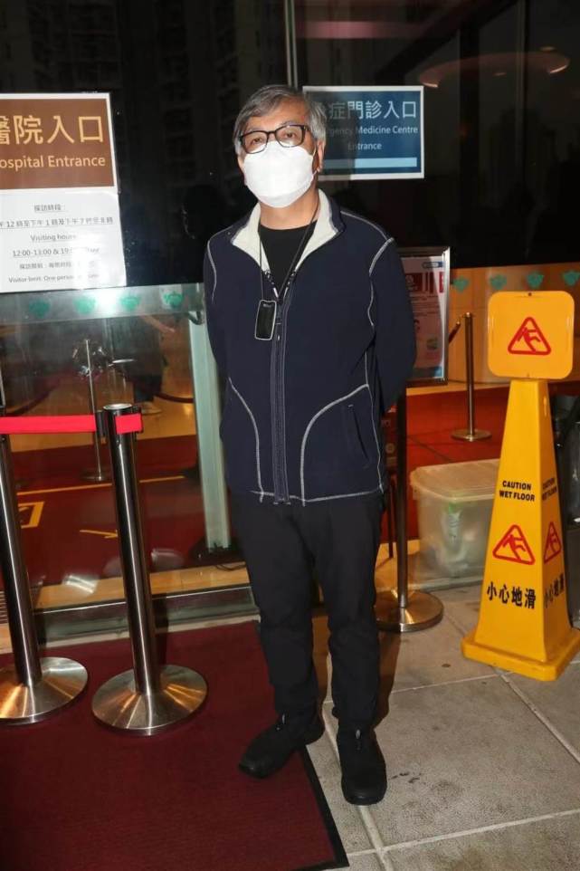 吴孟达|好友见证吴孟达临终一幕：听到亲人呼唤，他用力睁开双眼，表情令人心酸