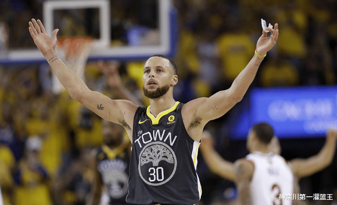 斯蒂芬·库里|库里需要多少场比赛，才能追上雷阿伦，成为NBA历史三分王？