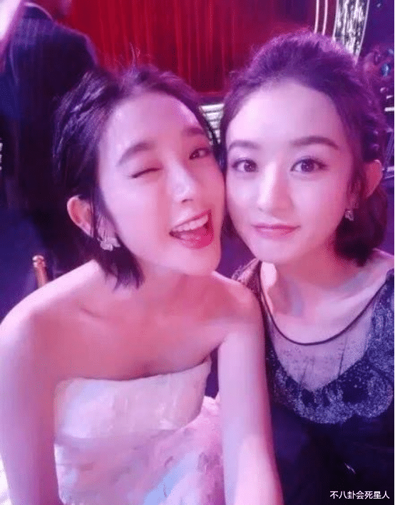 杨幂|只P自己、伸手遮脸、战术后缩,女星合照时的“心机”太多了