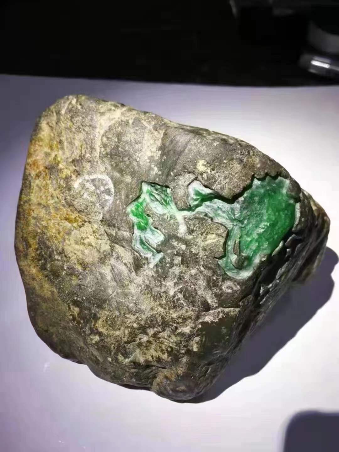 |买了翡翠原石,不知道做什么题材,可以来问我哦