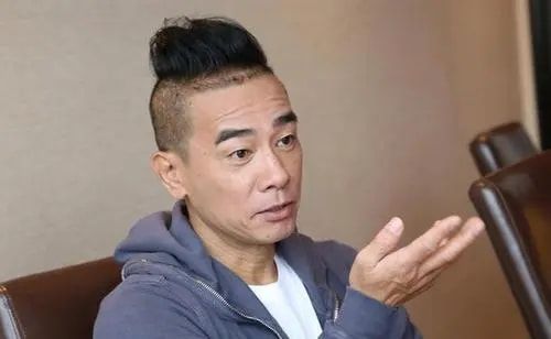 陈小春|5位娱乐圈的“穷明星”，陈小春蔡少芬在榜，蓝洁瑛靠捡垃圾度日