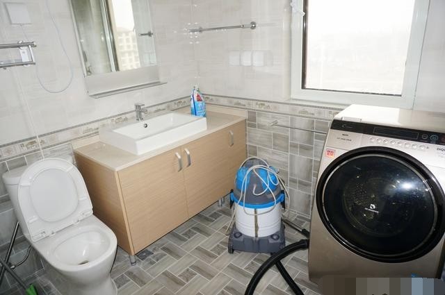 晒晒100㎡的新房，三室一厅，简洁风格，怎么练瑜伽都有位置！