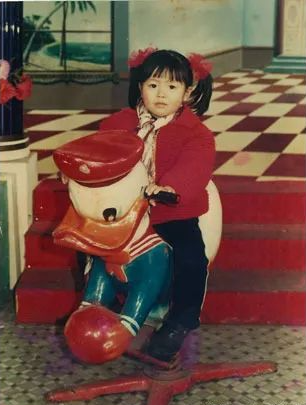 刘雯|14年无绯闻无黑料，却因“自杀式”毁约被封杀？网友：谁敢动她！