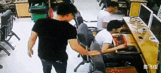 陈飞俊|爆笑神回复：被吃了一半也不会反抗的翻车鱼，为什么不会灭绝呢？