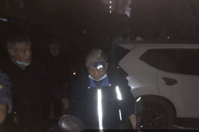 突发！杭州一小区夜间发生纵火刑案致1死4伤