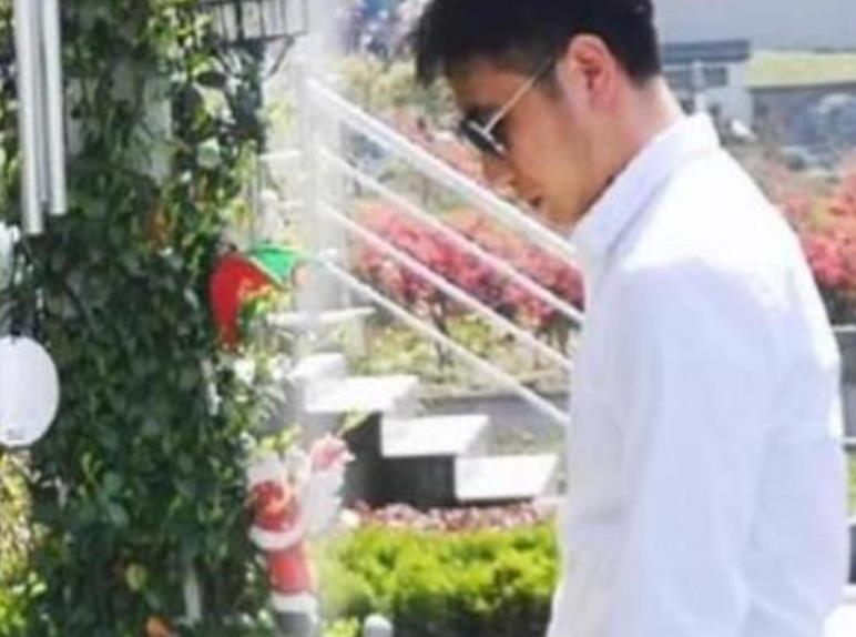 蓝色钱江放火案疑点重重,为何朱小贞火灾后反复拨打老公电话?