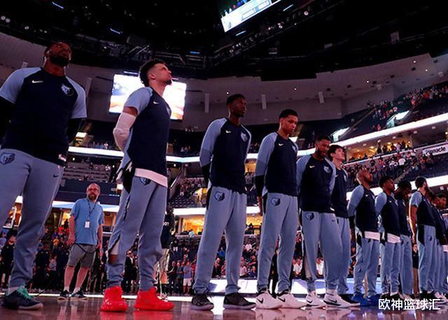 灰熊队 甩掉大累赘，灰熊下赛季直接起飞？阵容升级已完成