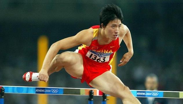 行星秘闻|恭喜!26岁短跑名将获15.45万奖金 战胜谢震业 与苏炳添同个教练