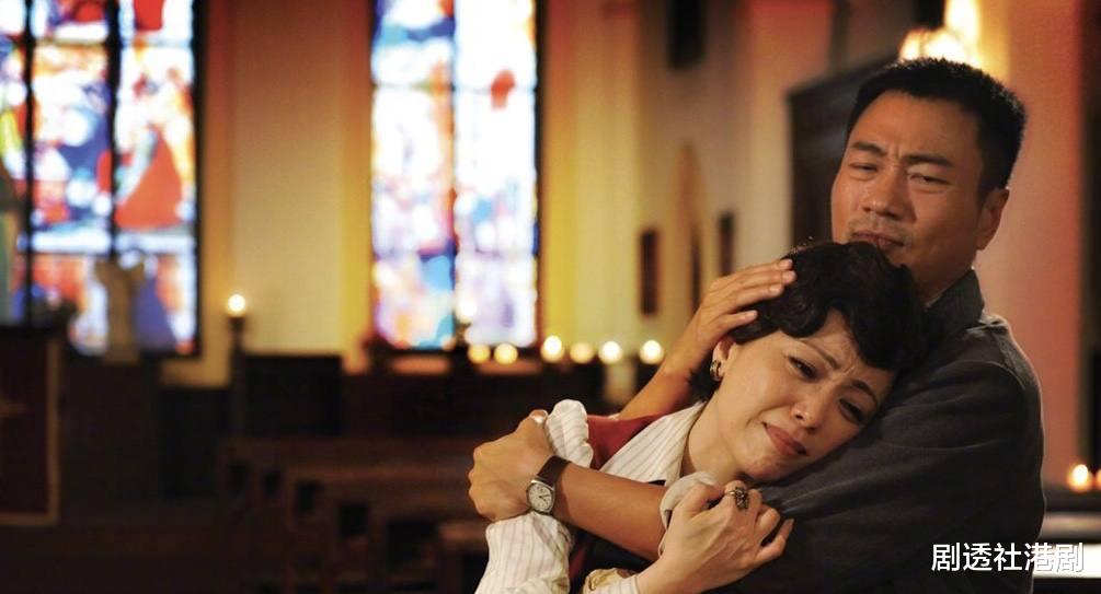 黎耀祥|黎耀祥与邓萃雯直播，提及《巾帼枭雄4》，女方称会尽力空出档期