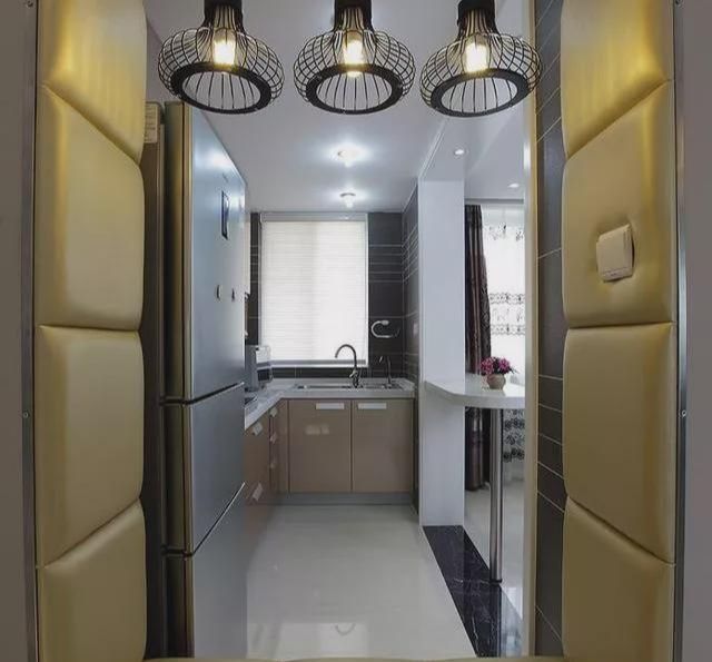 晒晒装修完的新房,第一套新房很成功,最喜欢的就是客厅了!