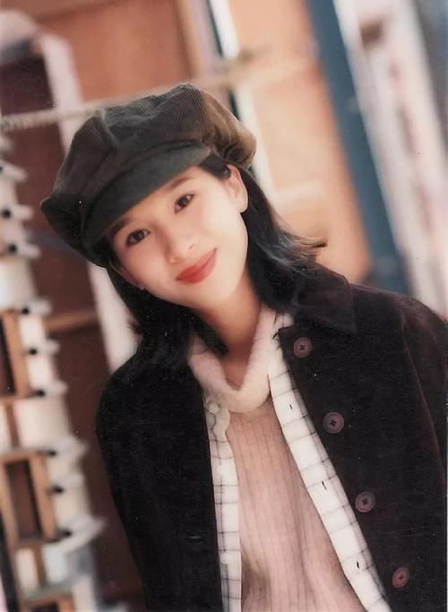 章泽天|张柏芝：这是我17岁，阿娇：这是我17岁，李嘉欣：麻烦让让