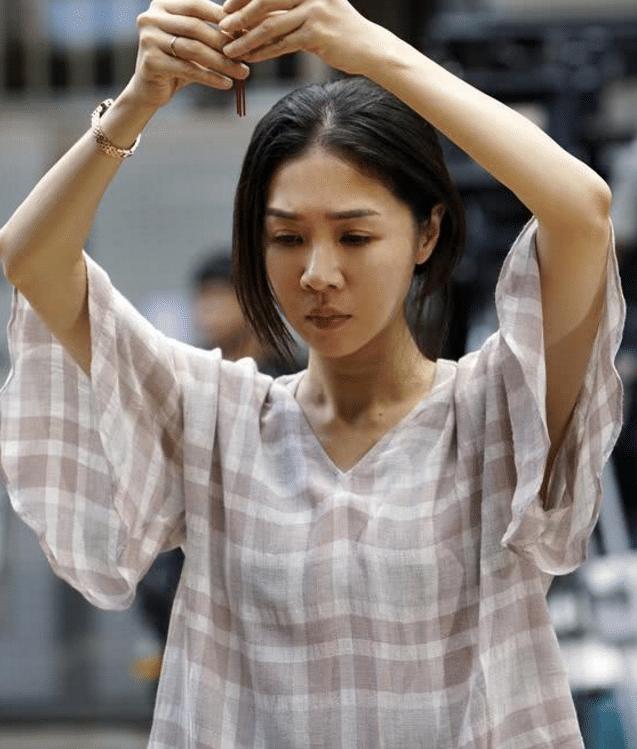 孙俪|她因长得太高出道了18年都不红，穷到靠父母接济，如今打败孙俪成影后