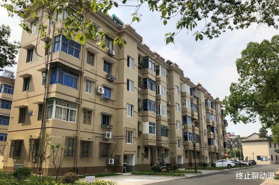 从多层搬到高层以后，那些不好的体验简直让我崩溃，真想赶快搬回到多层去住