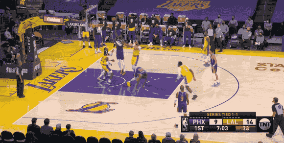 布克|半场3扣+钉板大帽布克！浓眉爆发轰12分 湖人4分钟零得分仍领先