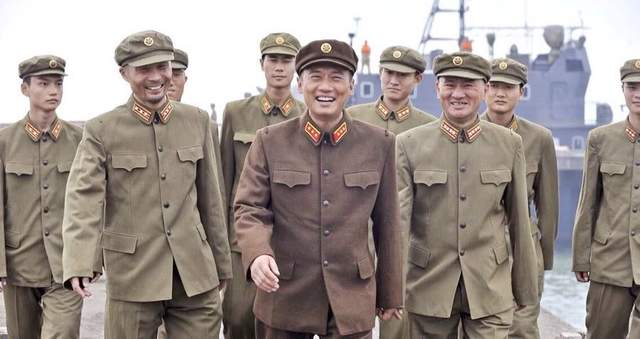 韩先楚|韩先楚究竟有多厉害?一生无败绩被载入美军军史,毛主席破格提升