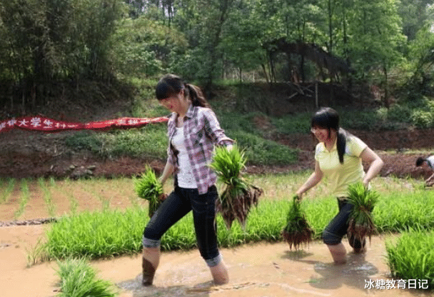 三支一扶|2021“三支一扶”招聘将全面开启，2年后可以转编，专科生也能报