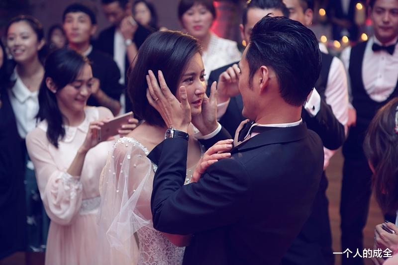 张歆艺|半个月瘦了20多斤,张歆艺减肥的方法,估计只有女明星能扛住