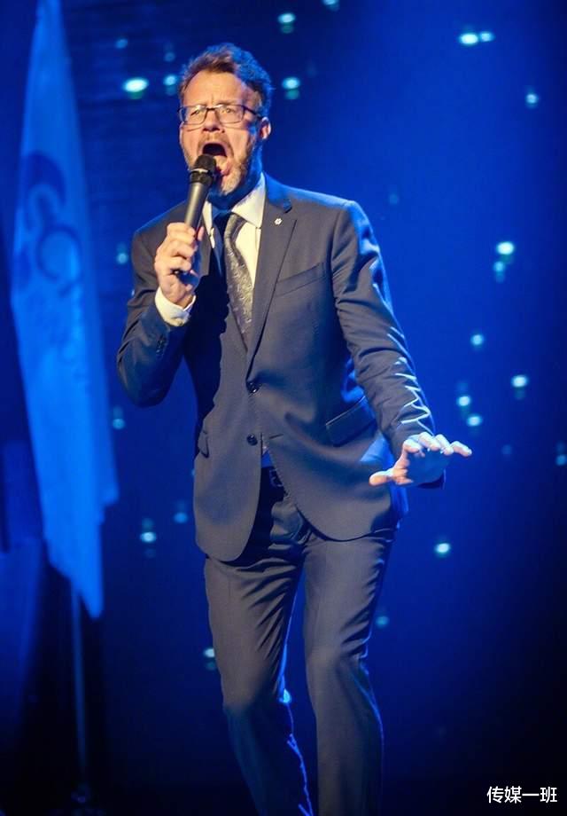 相声|姜昆的外国帅徒弟大山如今变苍老大爷，开拓喜剧市场事业反响一般