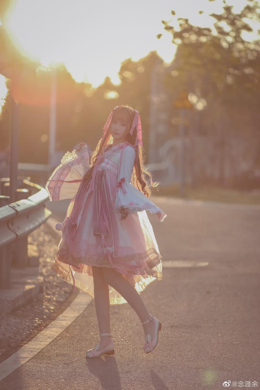 lolita|Lolita:粉红女郎